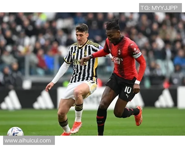 AC米兰友谊赛大胜里昂三球零封全场精彩瞬间回顾