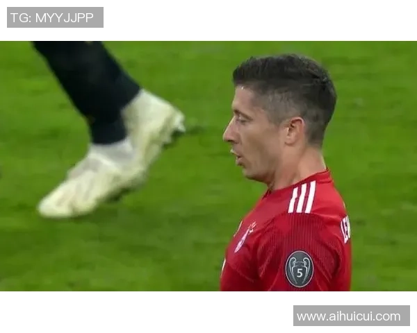 中超精彩对决里昂逆转曼城全场沸腾瞬间回顾集锦