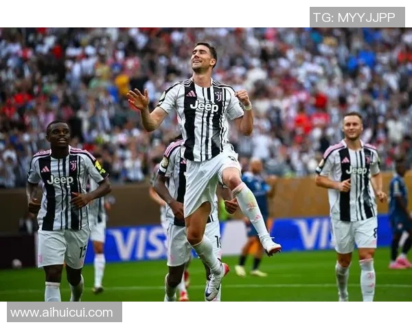 里昂大胜尤文图斯6比2震惊全场的世界杯精彩瞬间回顾