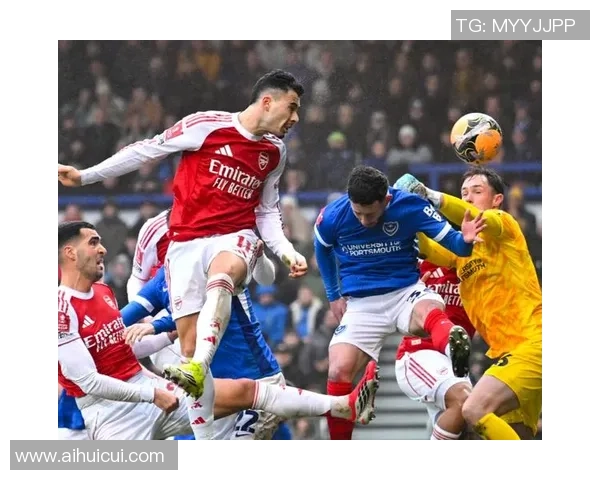 英超精彩对决那不勒斯狂胜阿森纳帽子戏法引发全场欢呼 英超精彩对决那不勒斯狂胜阿森纳帽子戏法引发全场欢呼