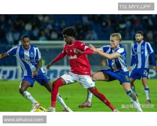 中超精彩对决AC米兰大胜阿森纳乌龙球引发全场狂欢与转会传闻 中超精彩对决AC米兰大胜阿森纳乌龙球引发全场狂欢与转会传闻