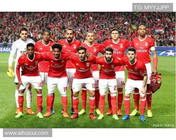 友谊赛曼联与本菲卡战平红牌事件引发全场热议与争议