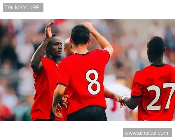 世界杯历史冷门AC米兰6-2狂胜曼联帽子戏法点燃全场激情 世界杯历史冷门AC米兰6-2狂胜曼联帽子戏法点燃全场激情